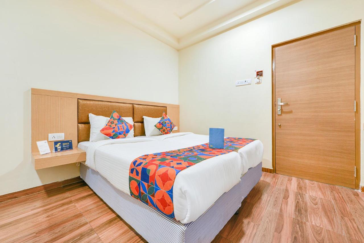 Nestlay Rooms Vanagaram Csennai Kültér fotó